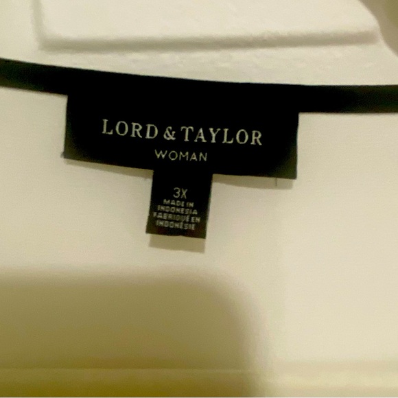 Ivory Lord and Taylor blouse - Picture 2 of 3